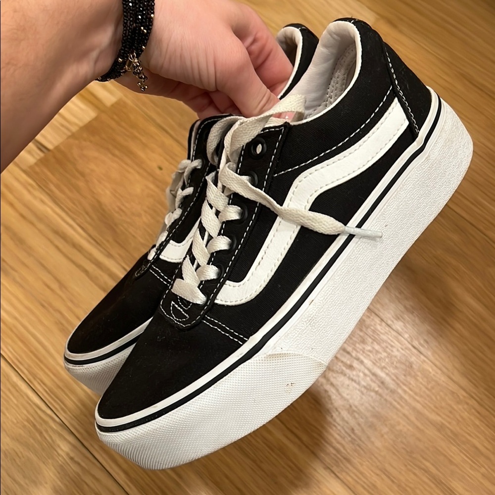 Vans platform Black and White Sneakers